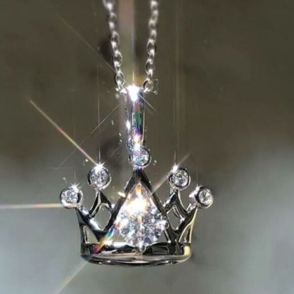 The Triple Crown pendant charm necklace in 925 and cubic zirconia - Picture 2 of 7